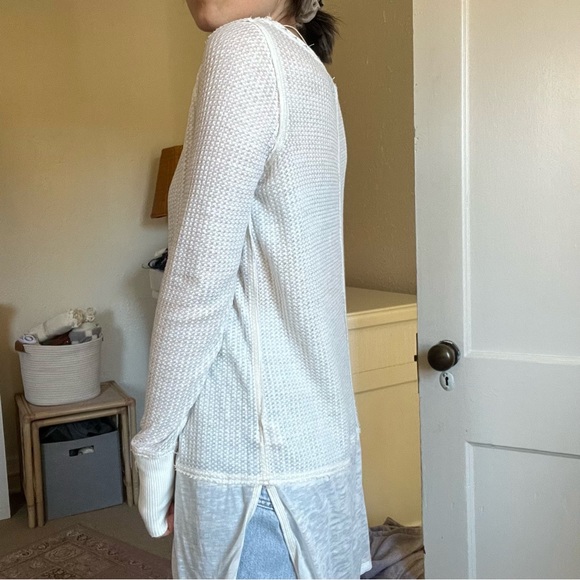 Free People White Star Studded Thermal / XS - Picture 3 of 8